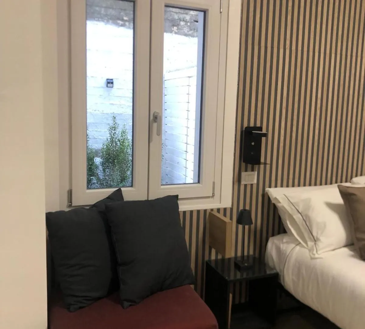 B&B Regina 381 Messina Bed & Breakfast